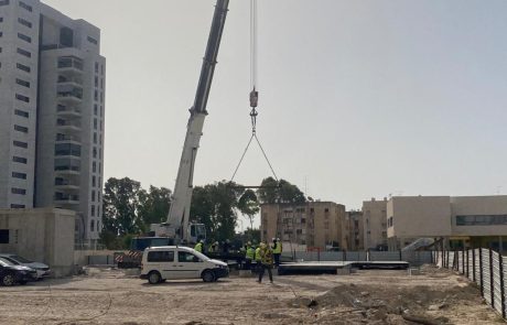 החלה הקמת אולם הספורט בבית הספר "ריבלין"